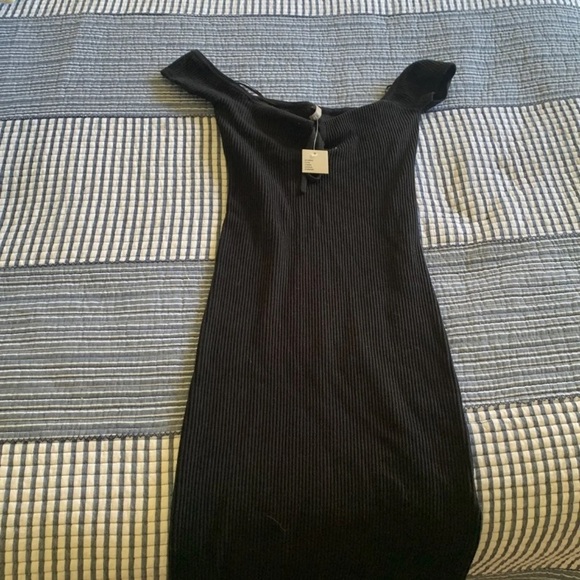 UO Off the Shoulder Dress - Picture 5 of 5